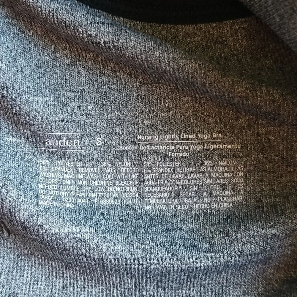 7 maternity bras - Picture 9 of 10